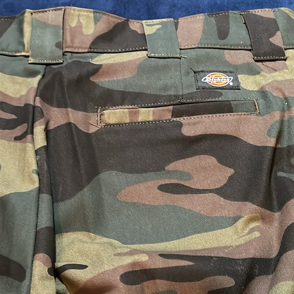Dickies camouflage cargo style regular straight size 34 x 32 - Picture 4 of 7